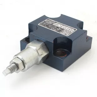 Клапан предохранительный КПУ 10/3-С-УХЛ1 фото 1